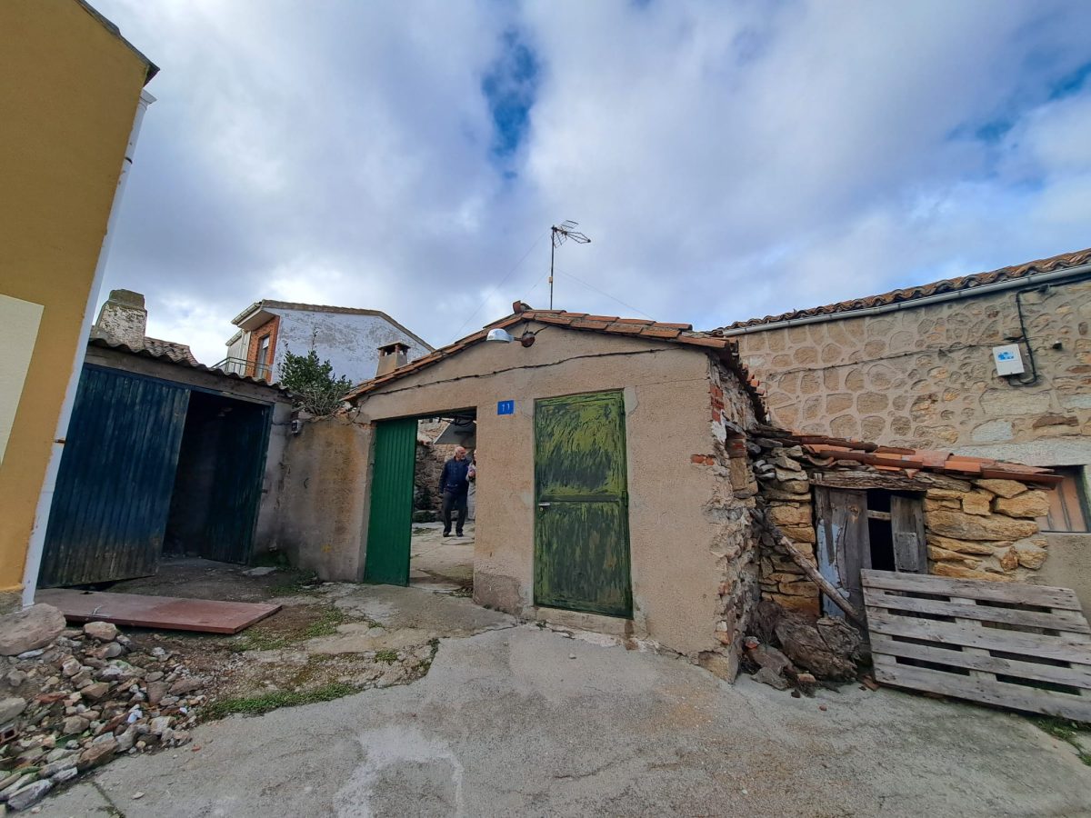 Casa con jardín en Cabañas (a 20 minutos de Ávila capital)