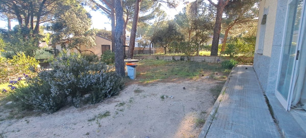 Casa Independiente en Pinar de Navares (a 20