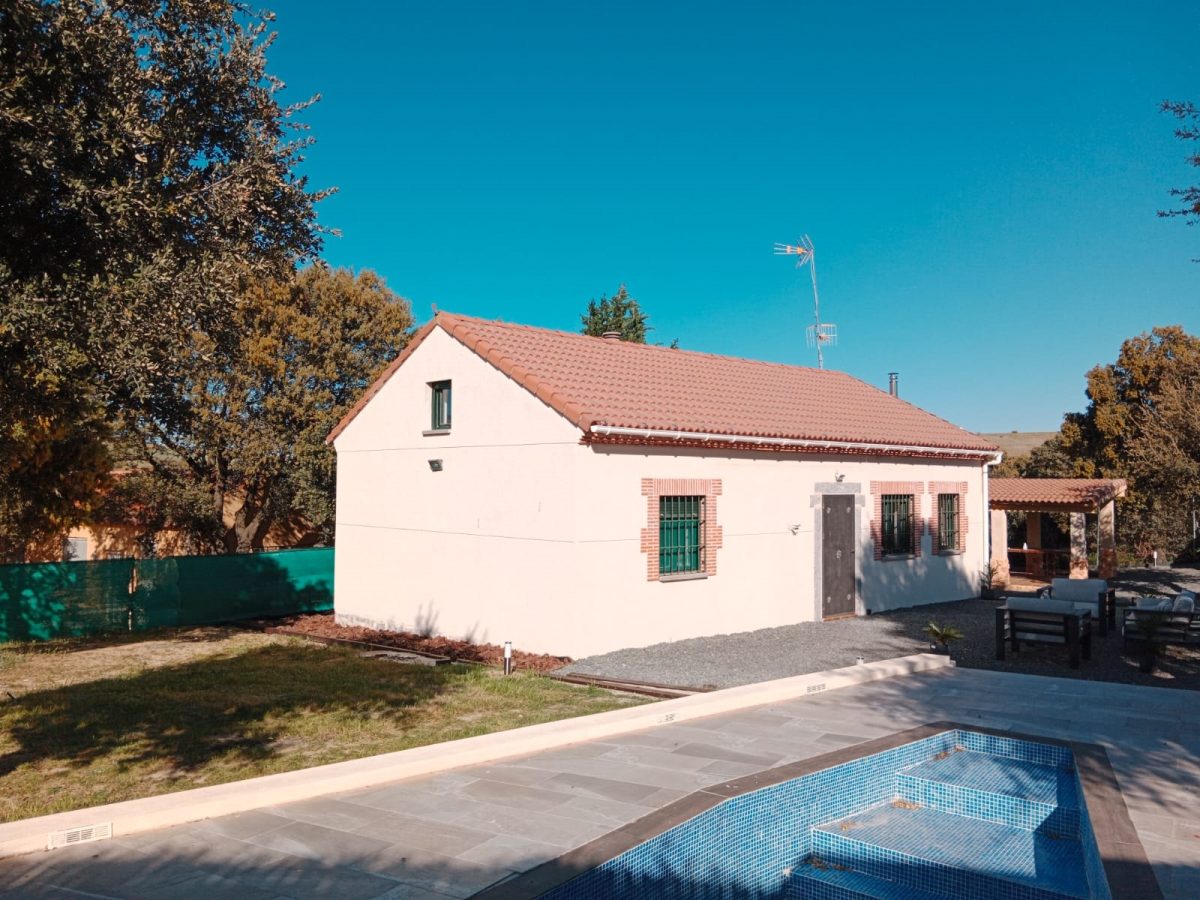 Vivienda en finca privada con piscina 